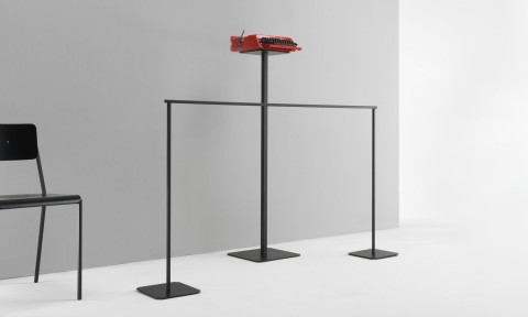 Arredo museale, supporto espositivo e dissuasore