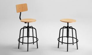 Vintage design stools contract