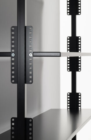 Scaffali metallici regolabili per negozi